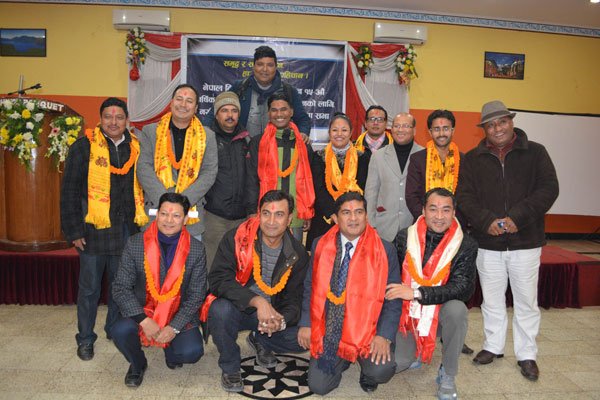 आनको नेतृत्वमा संतोष श्रेष्ठ समूहको उम्मेदवारी