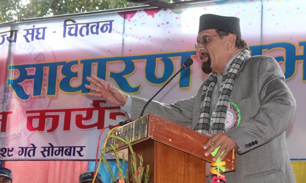 आर्थिक विकासलाई अवरोध गर्नेहरु प्रतिगामी हुनः अर्थमन्त्री डा महत