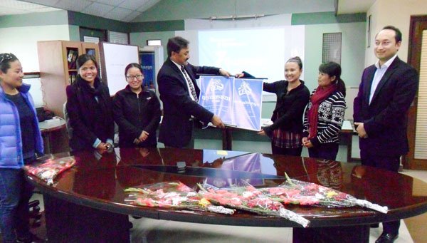 पञ्चकन्या समूहद्वारा सेभेन समिट वुमन टिमलाई विदाई