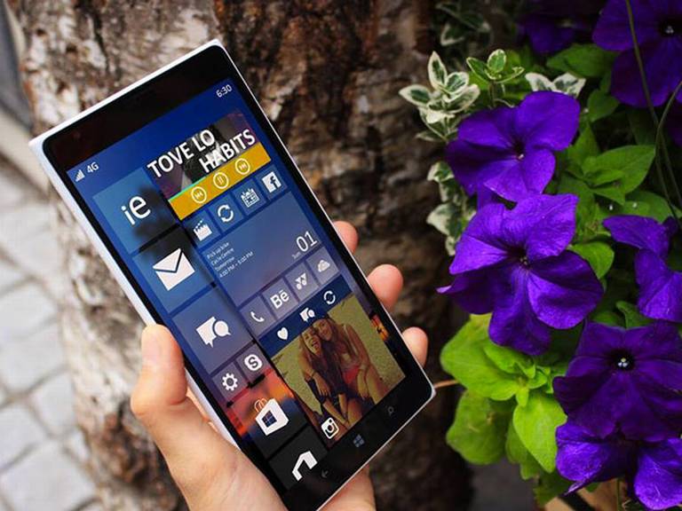 माइक्रोसफ्टले विण्डोज १० अपरेटिङ सिष्टम भएको स्मार्टफोन ल्याउने