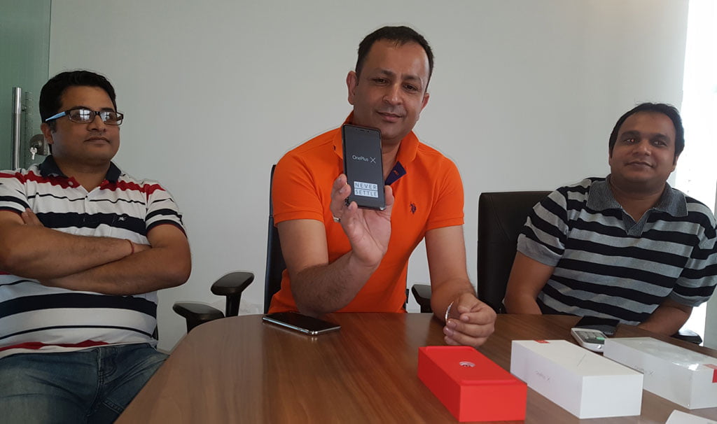 एक्सक्लूसिभ: वान प्लस ब्राण्ड नेपाल भित्रियो, वान प्लस एक्स स्मार्टफोनको बिक्री आईतवारदेखि