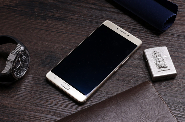 जियोनीको एमसिक्स र एमसिक्स प्लस स्मार्टफोन, एमसिक्स प्लसमा ६,०२० एमएएचको ब्याट्री