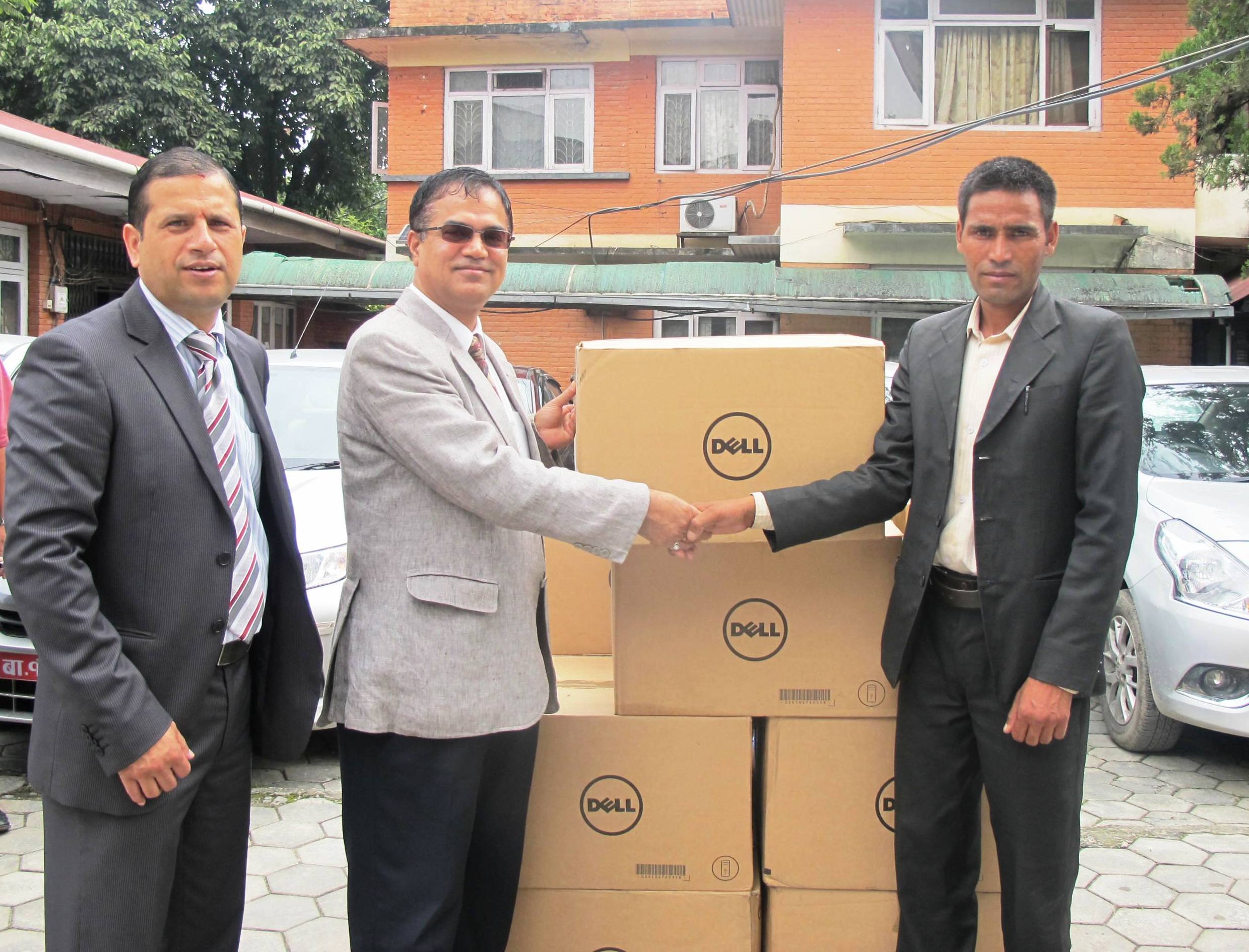 ग्लोबल आइएमई बैंकद्धारा कम्प्युटर सहयोग