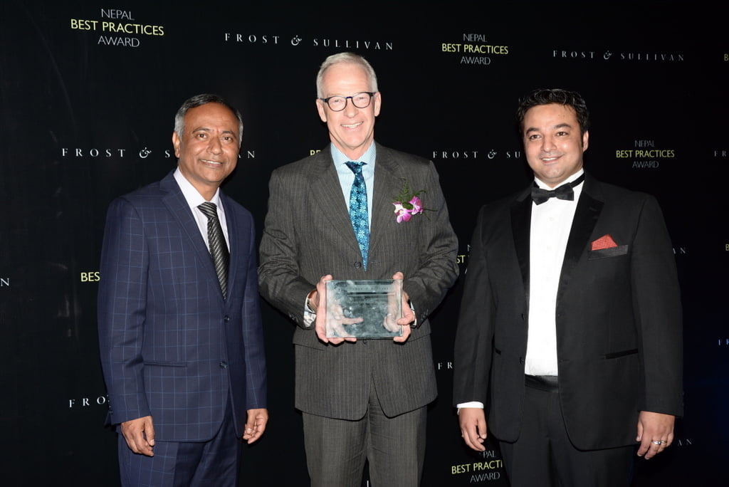 एनसेललाई ‘टेलिकम कम्पनी अफ द इयर २०१६’ अवार्ड