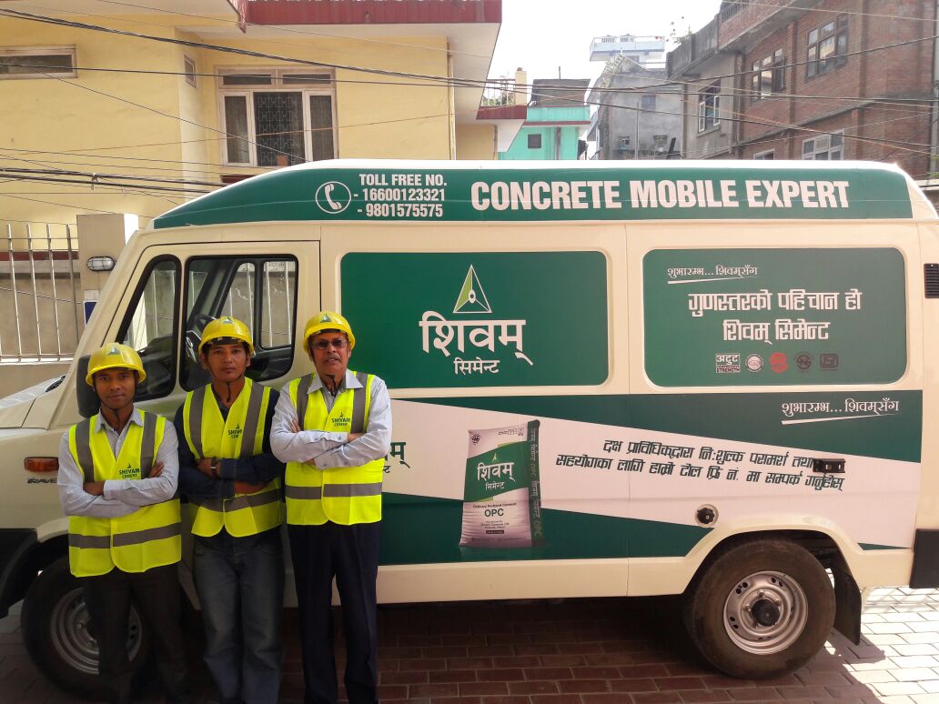 शिवम् सिमेन्टद्वारा प्राविधिक सहितको भ्यान सेवा शुरु