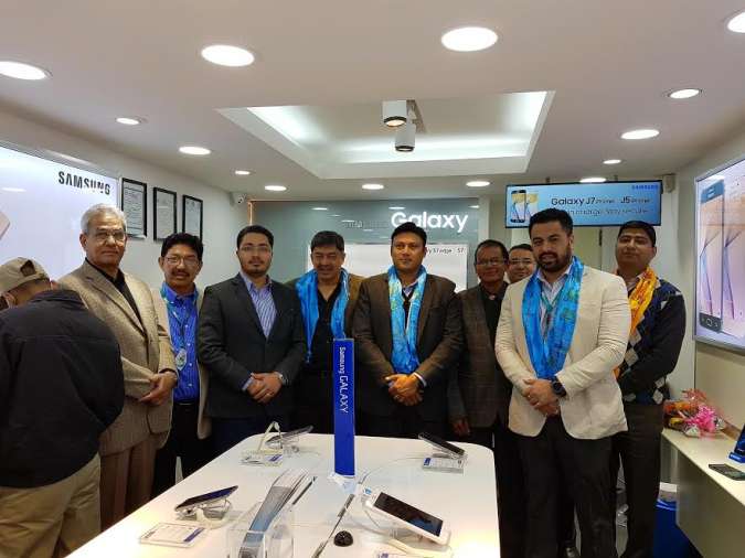 सामसंगको न्यूरोडस्थित स्मार्टक्याफे नयाँ डेकोरेशनसहित पुनः संचालन