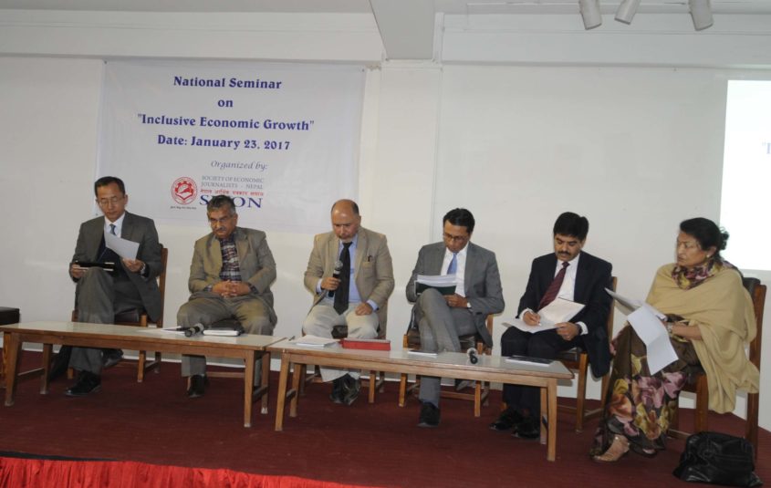 आर्थिक विकास समावेशी हुन सकेनः विज्ञहरु