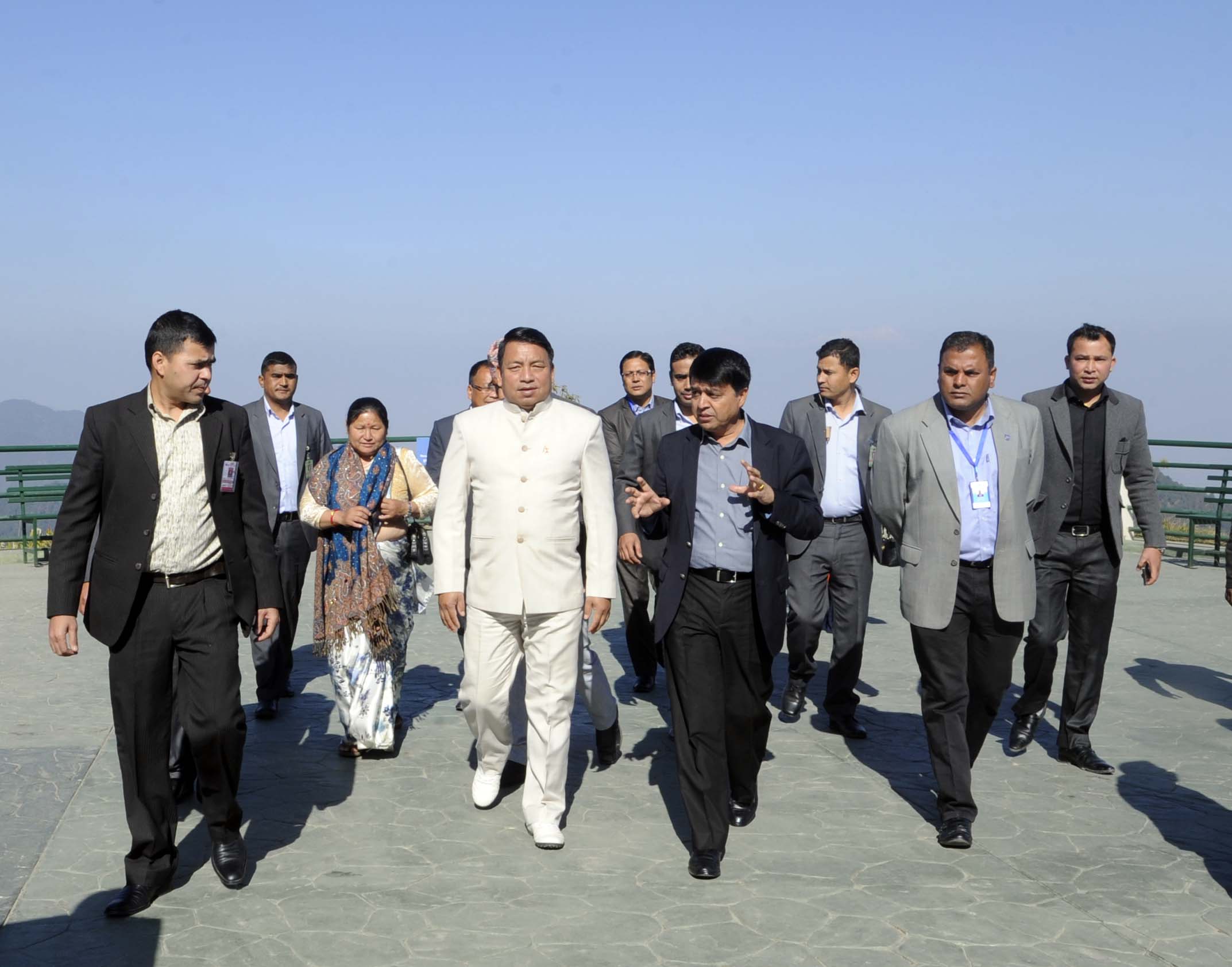 चन्द्रागिरि केबलकारमा उपराष्ट्रपति पुन