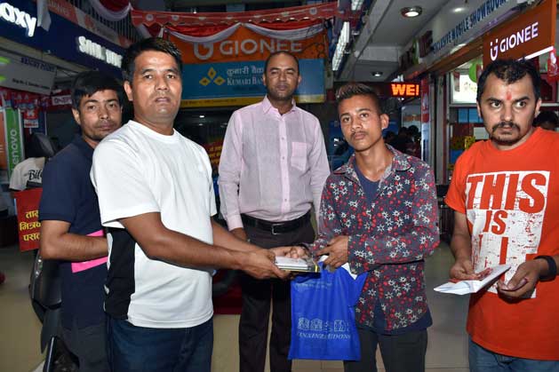 ताम्राकार मोबाइल कम्प्लेक्समा एक सातामा ७ करोड ५० लाख बढीको कारोबार