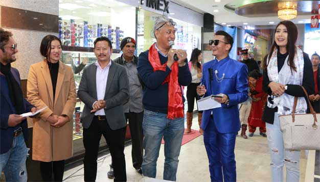 के एल मोबाइल हबमा मोबाइल मेला, हरेक मोबाइल खरिदमा हात खाली नजाने उपहार