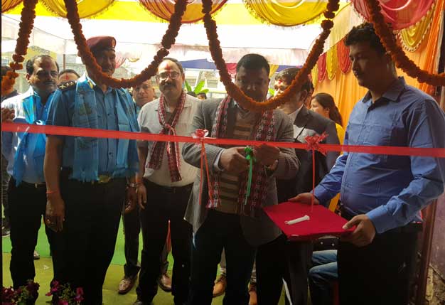 एचएच बजाजको नयाँ शोरुम दाङ्गको तुलसीपुरमा खुल्यो
