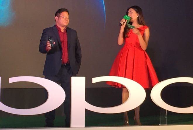 ओपोले एफ सेभेन नेपाली बजारमा सार्वजनिक गर्दै