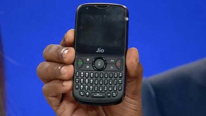 रिलायन्सले सार्वजनिक गर्यो जियोफोन २ फीचर फोन, ह्वाट्सएप, फेसबुक, यूट्यूब सपोर्ट गर्ने