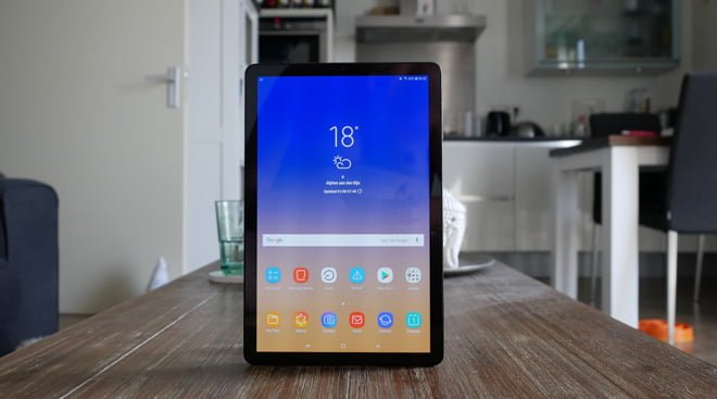 सामसंग ग्यालेक्सी ट्याब एस फोर सार्वजनिक, डेक्स र एस पेनका साथमा उपलब्ध