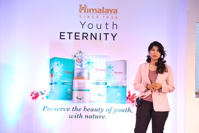 द हिमालय ड्र्ग कम्पनीका क्रीमहरु बजारमा