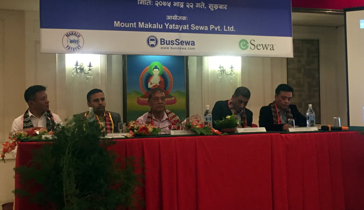 मकालु यातायातको टिकट अब मोबाइलबाटै काट्न सकिने, १० प्रतिशत क्यास ब्याक पनि पाईने