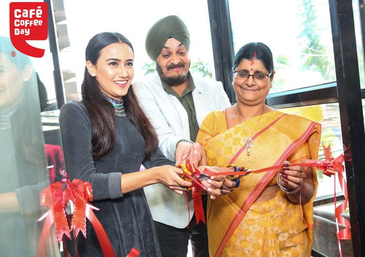 क्याफे कफी डेको तेस्रो आउटलेट दरबारमार्गमा संचालन