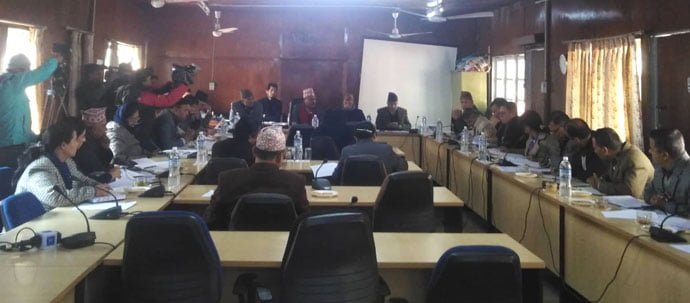 टेलिकम कम्पनीहरुको कामबाट संचारमन्त्री नै हैरान, कम्पनीहरुले सरकारलाई ३ अर्ब तिर्न बाँकी