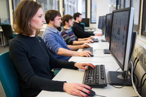 तपाईँको कम्प्यूटर अपडेट छ? होस गर्नुस् नत्र चोरी होला व्यक्तिगत डाटा