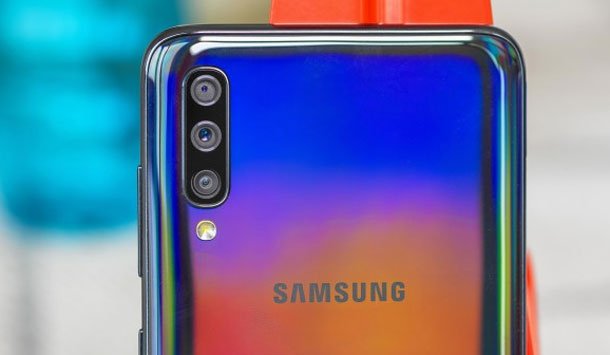 सामसंगले ६४ मेगापिक्सेल क्यामरा भएको ग्यालेक्सी ए ७०एस स्मार्टफोन ल्याउने