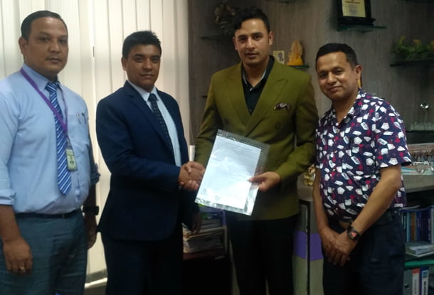 अशोक लेलैण्ड र रिलायन्स फाइनान्सबीच सम्झौता पत्रमा हस्ताक्षर