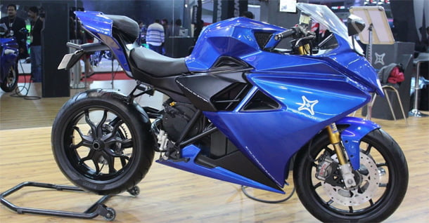 भारतीय इलेक्ट्रिक मोटरसाइकल निर्माता एमफ्लक्सले दोस्रो मोडल बनाउने, यस्तो छ पहिलोको विशेषता