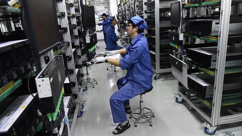 चीनका डाटा सेन्टरहरुमा स्वच्छ उर्जाको प्रयोग नगन्य, २ करोड १० लाख कारको बराबर कार्बन उत्पन्न