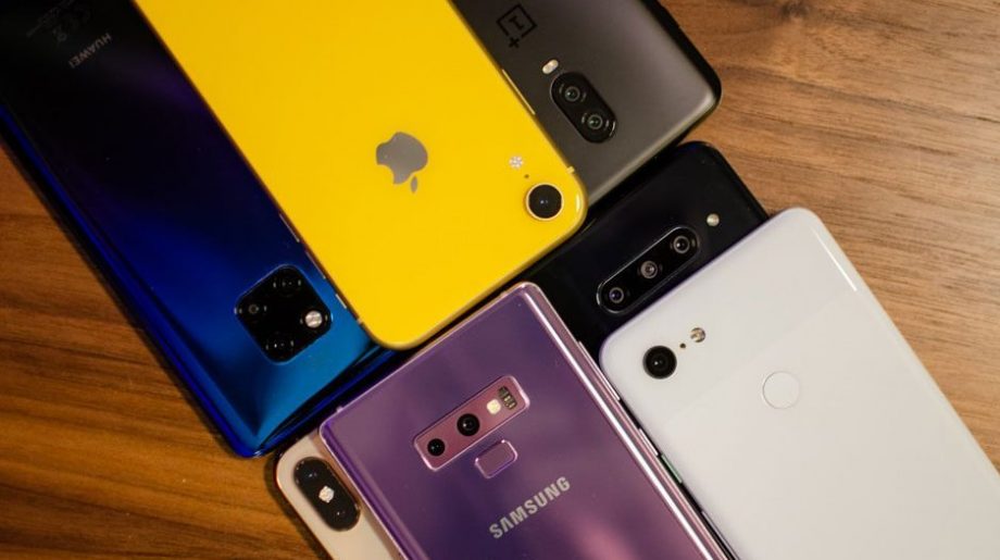 ३०० डलर माथिका मोबाइल फोन आयात प्रतिबन्ध मंसिर मसान्तसम्म लम्ब्याउन सिफारिस