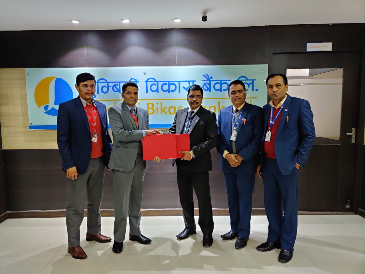 आइएमई पे र लुम्बिनी विकास बैंकवीच सम्झौता