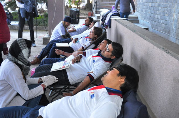 राष्ट्रिय वाणिज्य बैंकको ५५ औं वार्षिकोत्सवको अवसरमा रक्तदान कार्यक्रम सम्पन्न