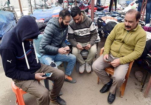 भारतमा मोबाइल डाटाको मूल्य १० गुणासम्म वृद्धि हुनसक्ने, डाटाको फ्लोर रेट तय गर्न माग