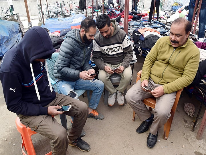 भारतमा मोबाइल डाटाको मूल्य १० गुणासम्म वृद्धि हुनसक्ने, डाटाको फ्लोर रेट तय गर्न माग