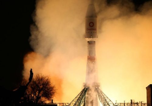 स्याटेलाइटमार्फत ब्रोडब्याण्ड इन्टरनेट दिन वनवेबको ३४ स्याटेलाइट प्रक्षेपण, हालसम्म ७४ वटा पुगे