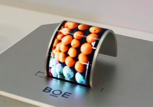 क्वालकमले बिओईसँगको सहकार्यमा थ्रीडी सोनिक सेन्सरसहितको फ्लेक्जिबल प्यानल बनाउने