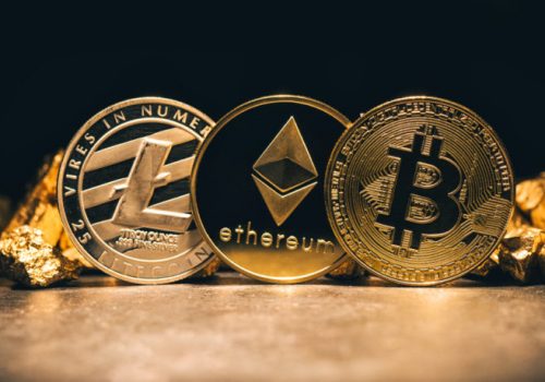 मस्कले बिटक्वाइनमा टेस्ला कार नबेच्ने भनेसँगै क्रिप्टो बजारले ३६५.८५ अर्ब डलर गुमायो