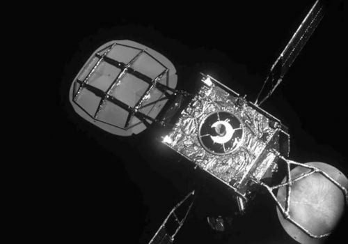 पुरानो स्याटेलाइटलाई मर्मत गर्न सकिने, सर्भिसिङ्ग स्याटेलाइटद्धारा इन्टेलस्याट९०१ पुर्नजिवित गरियो