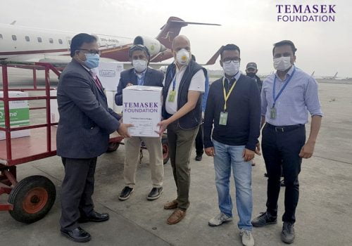टेमासेक फाउन्डेशनले नेपाललाई कोभिड-१९ परीक्षण गर्न १० हजार फर्टिट्यूड किट २.० दियो