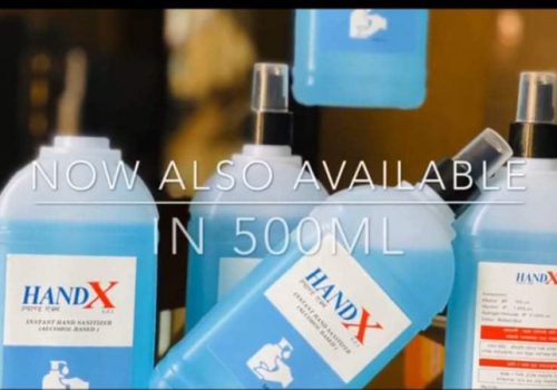 लोमसको ‘ह्यान्ड–एक्स’ ह्यान्ड स्यानिटाइजर ५ सय एमएलको बोतलमा