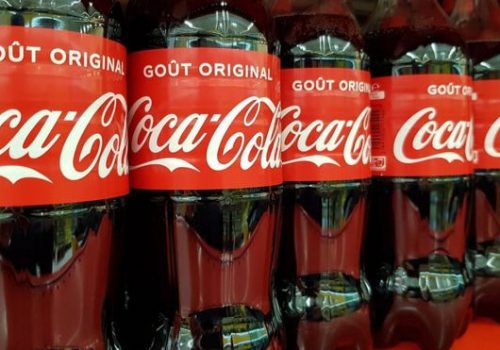 कोका-कोलाले सामाजिक संजालहरूमा आगामी ३० दिनसम्म विज्ञापन नदिने