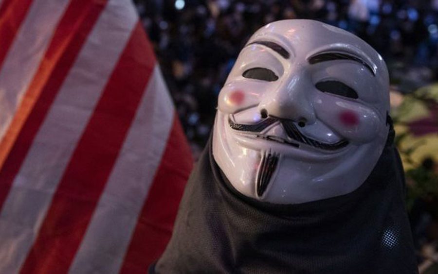 अमेरिकामा बढ्दाे दमनका बिच ह्याकर ग्रुप ‘एनोनिमस’ फेरी उदायो, सरकारलाई चेतावनी दिँदै