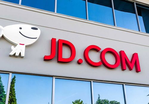 प्रतिस्पर्धी फूड डेलिभरी प्लेटफर्महरूले काम नगर्न दबाब दिएको चिनियाँ इ-कमर्स जेडी डटकमको आरोप