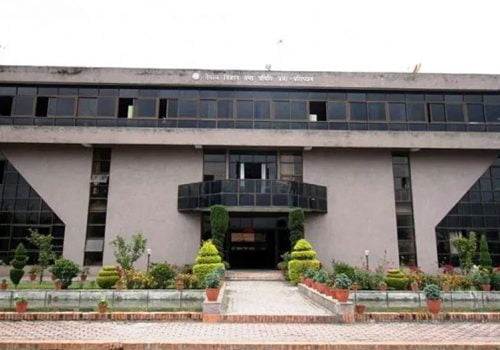 कोभिड-१९ विरुद्ध प्रविधि विकास एवं स्टार्टअपलाई १० लाख रुपैयाँ सरकारी अनुदान