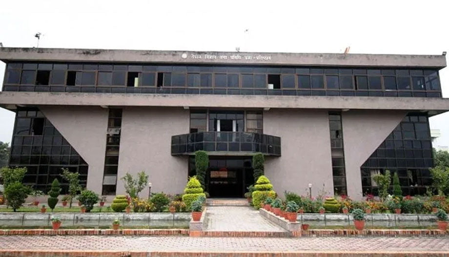 नाष्टद्धारा नेपालमा पहिलोपटक अक्सिजन ग्यास सिलिण्डरको परीक्षण