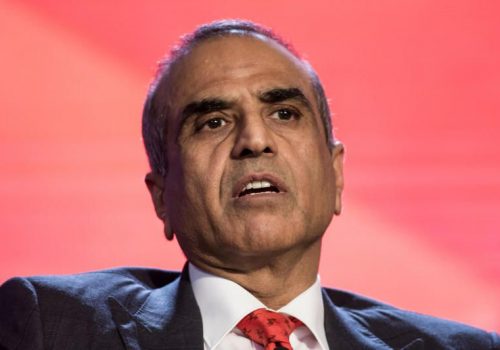 भारतीय टेलिकम टाइकुन सुनील मित्तलको कम्पनी स्याटेलाइट फर्म वनवेब किन्न ईच्छुक