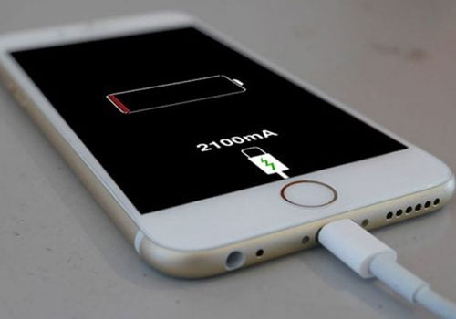 एप्पलले आईफोनलाई सुस्त बनाएको आरोपमा इटालीमा १ करोड यूरो जरिवाना तिर्नुपर्ने