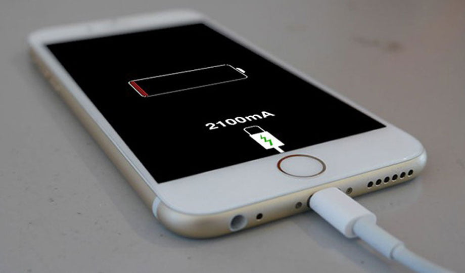 एप्पलले आईफोनलाई सुस्त बनाएको आरोपमा इटालीमा १ करोड यूरो जरिवाना तिर्नुपर्ने