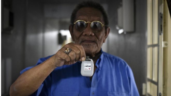 सिङ्गापुरमा कोरोनाभाइरस ट्रेसिङ डिभाइस ‘ट्रेसटुगेदर’ प्रयोग, ब्लुटुथमार्फत सबै जानकारी दिने