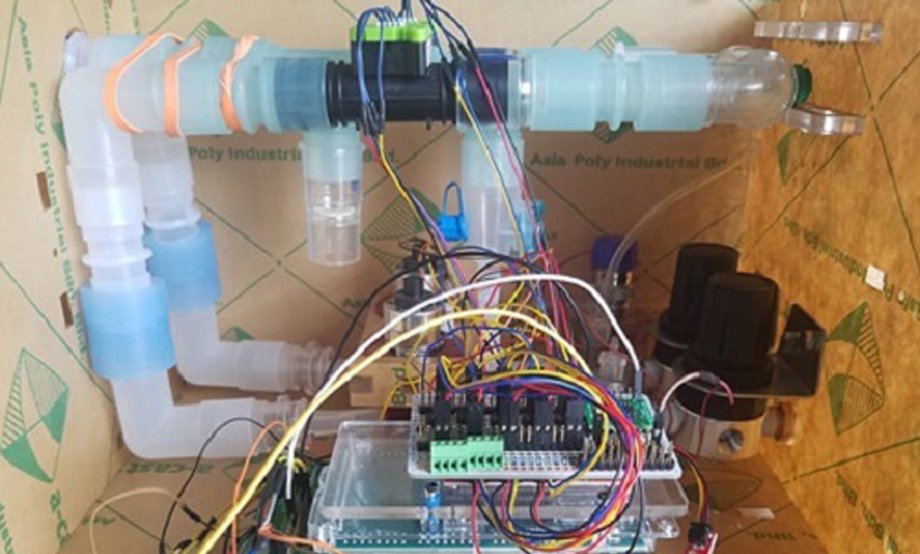 आविश्कार केन्द्रले नेपालमै १ लाख रुपैयाँभन्दा सस्तोमा भेन्टिलेटर बनाउँदै, यस्तो छ प्रोटोटाइप