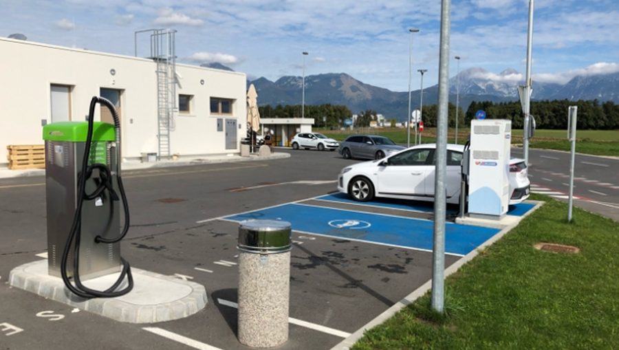 निजी क्षेत्रसँगको सहकार्यमा चार्जिङ स्टेशन निर्माण हुने