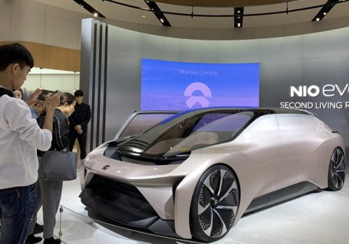 चिनियाँ इलेक्ट्रिक भेहिकल निर्माता नियोको ब्याट्री लीजिङ्ग सेवा शुरु